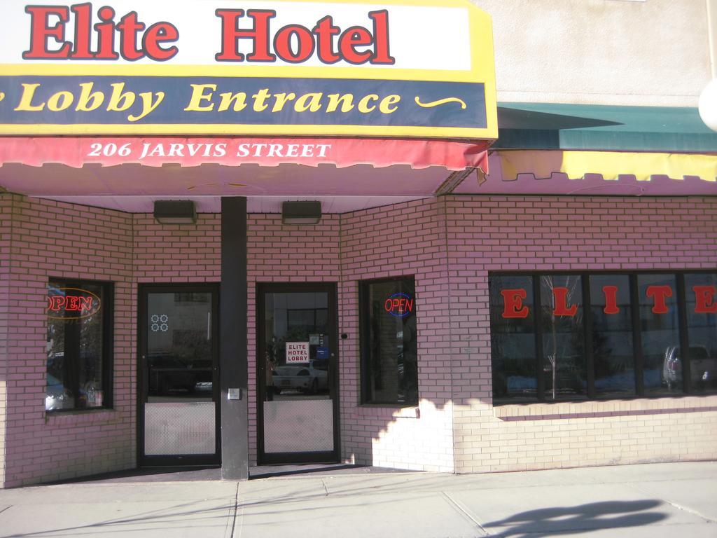 Elite Hotel "Downtown Center" " Ski & Northern Light Tour" Whitehorse Exterior foto